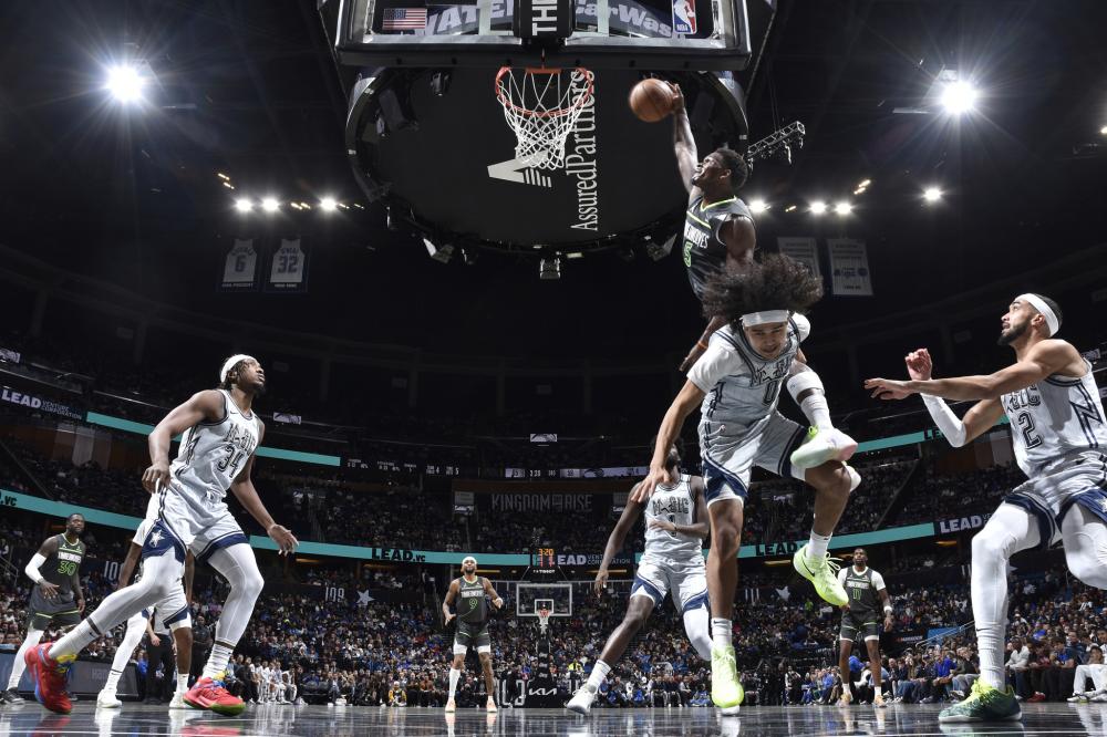 也成为球迷 也成为球迷