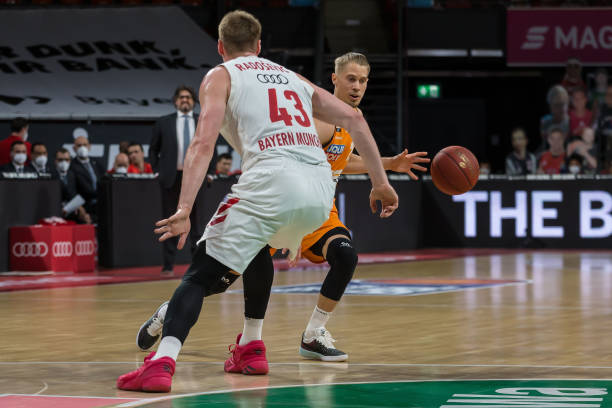 的基础之上 的基础之上